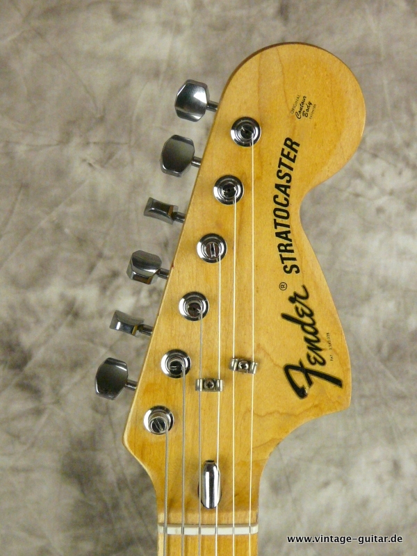 Stratocaster-Fender-1973_black-003.JPG