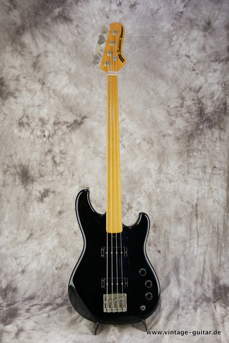 Ibanez_Roadstar_fretless_1979_black-001.JPG