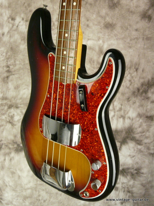 Fender_Precision_Bass-1982-1962-reissue-Fullerton-006.JPG