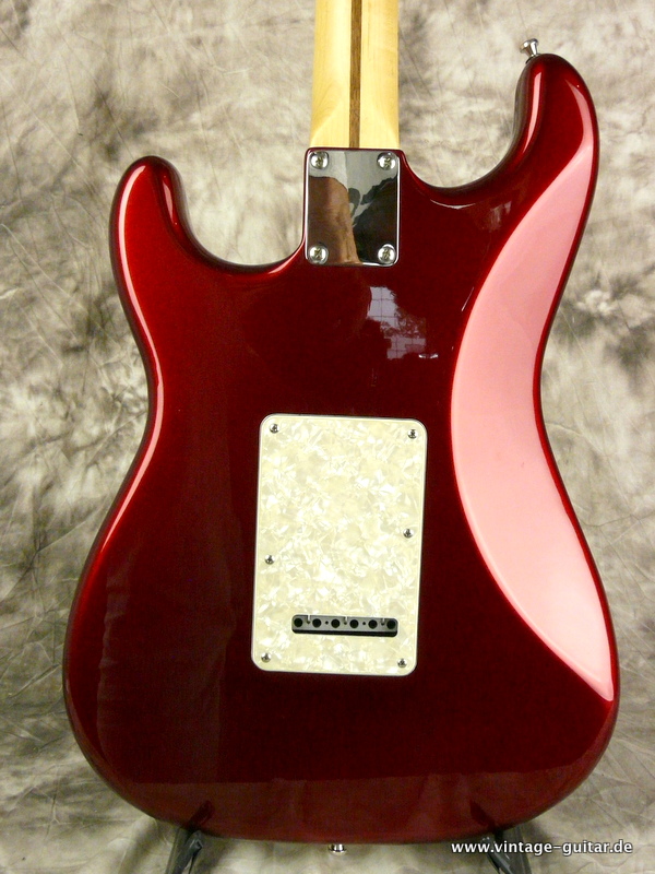 Fender-US-Standard-Stratocaster-mystic-red-2014-004.JPG