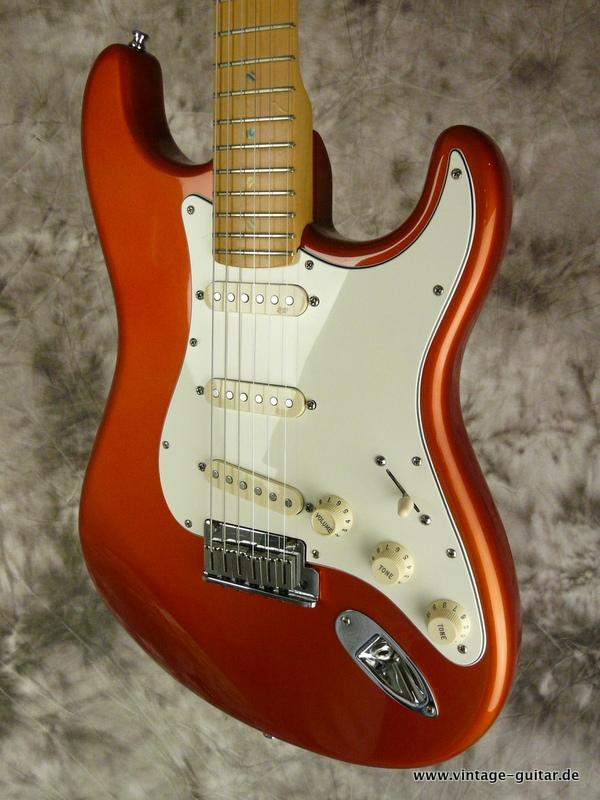 Fender-Stratocaster-US-Standard-Deluxe-Candy-Tangerine-005.JPG