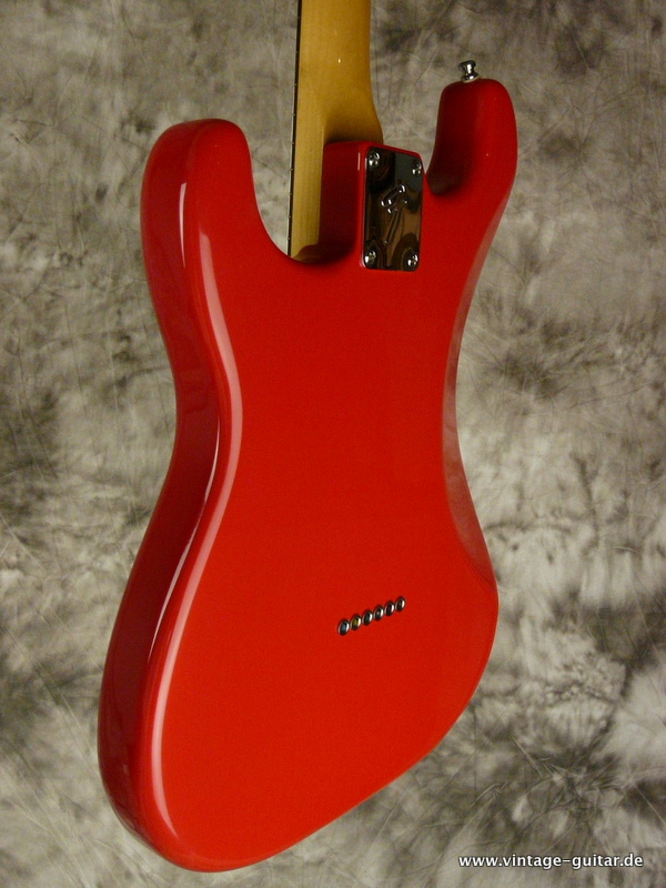 Fender-Stratocaster-Mexico-Vintage-Hot-Rod-Red-004.JPG