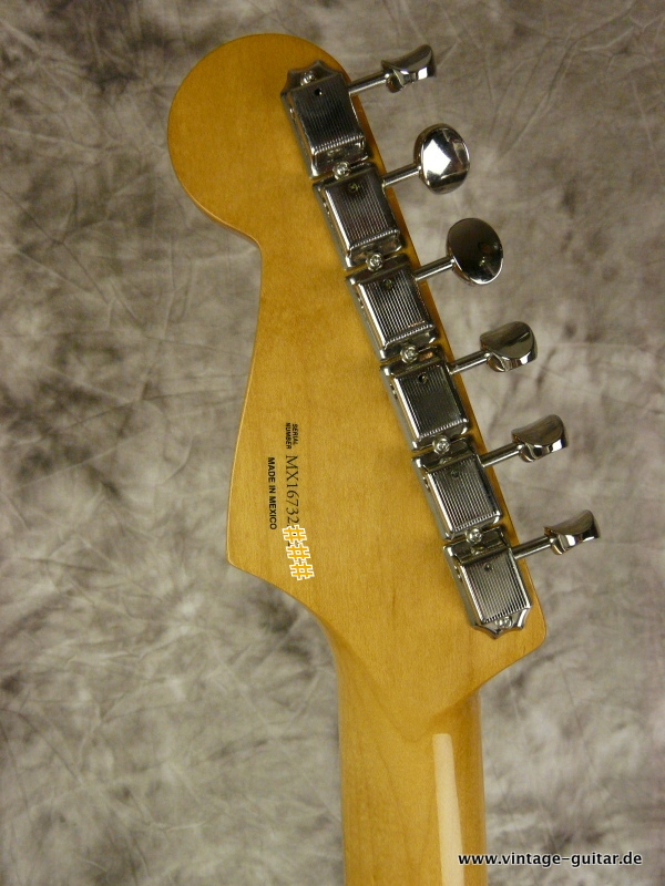 Fender-Stratocaster-Mexico-Vintage-Hot-Rod-Red-009.JPG