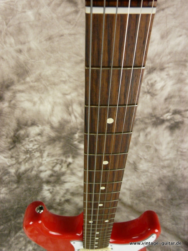 Fender-Stratocaster-Mexico-Vintage-Hot-Rod-Red-010.JPG