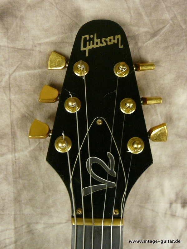 Gibson-Flying-V2-1980-005.JPG