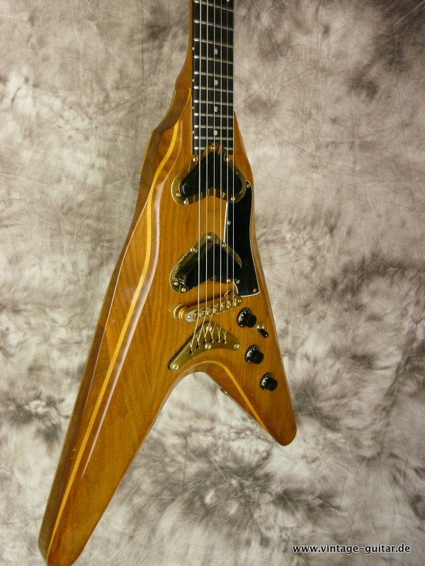 Gibson-Flying-V2-1980-009.JPG