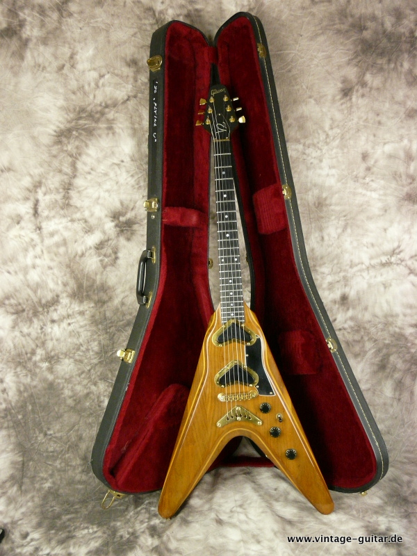 Gibson-Flying-V2-1980-013.JPG