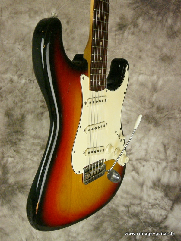 Fender_Stratocaster_1969-sunburst-005.JPG