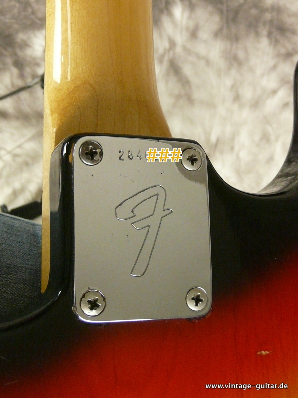 Fender_Stratocaster_1969-sunburst-015.JPG