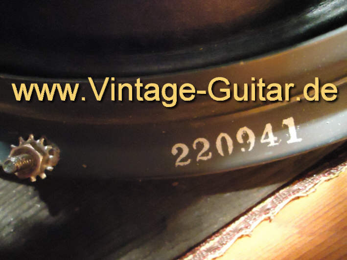Fender-Twin-Amp-1957-Tweed-g.jpg