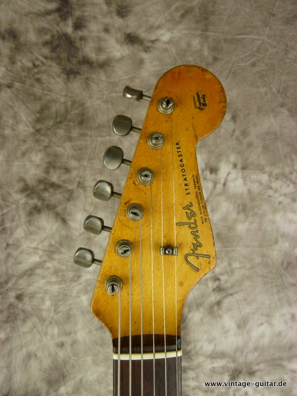 Fender-Stratocaster-1962-black-refinish-002.JPG