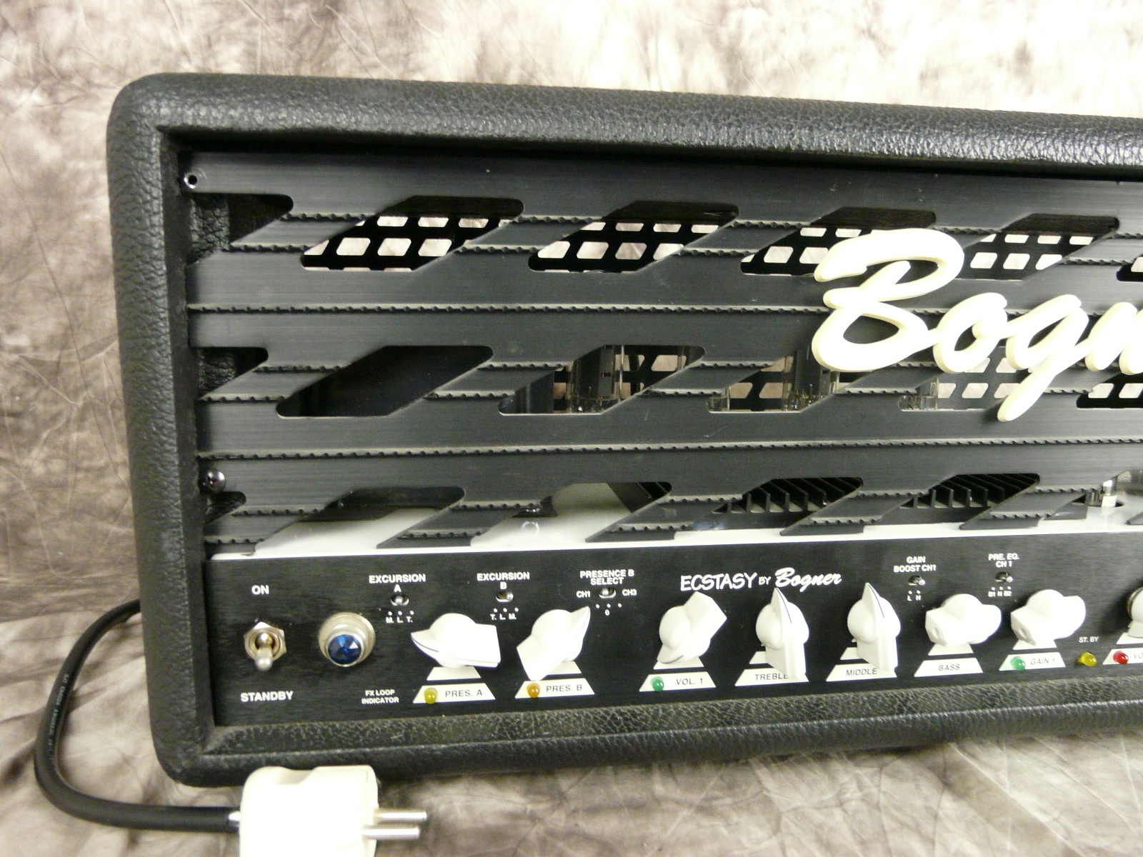 Bogner-101-b-Ecstasy-002.JPG