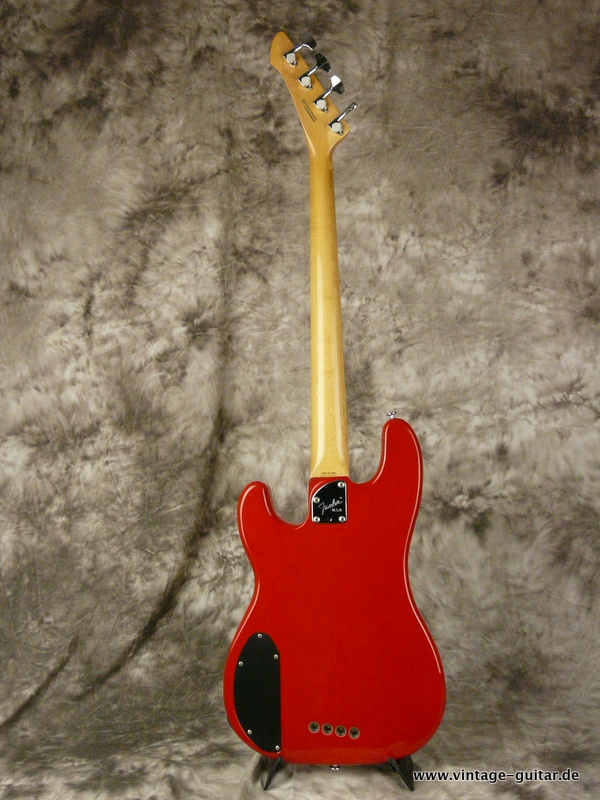 Fender-HMT-Bass-Japan-003.JPG