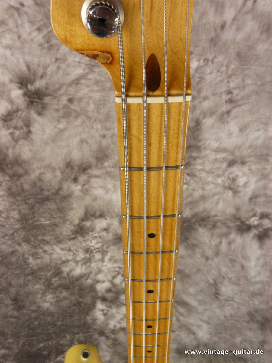 Fender-Telecaster-Bass-1968_blond-010.JPG