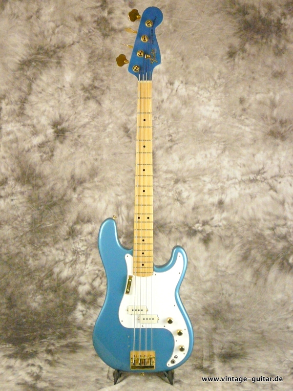 Fender_Precision_Special-1982-Lake-Placeid-blue-001.JPG
