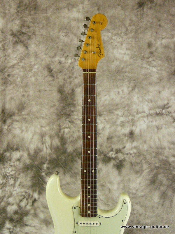 Fender-Stratocaster-1960-Cistom-Shop-Relic-olympic-white-005.JPG