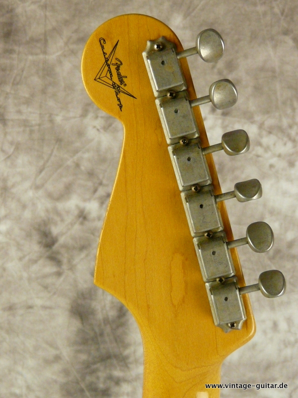 Fender-Stratocaster-1960-Cistom-Shop-Relic-olympic-white-008.JPG