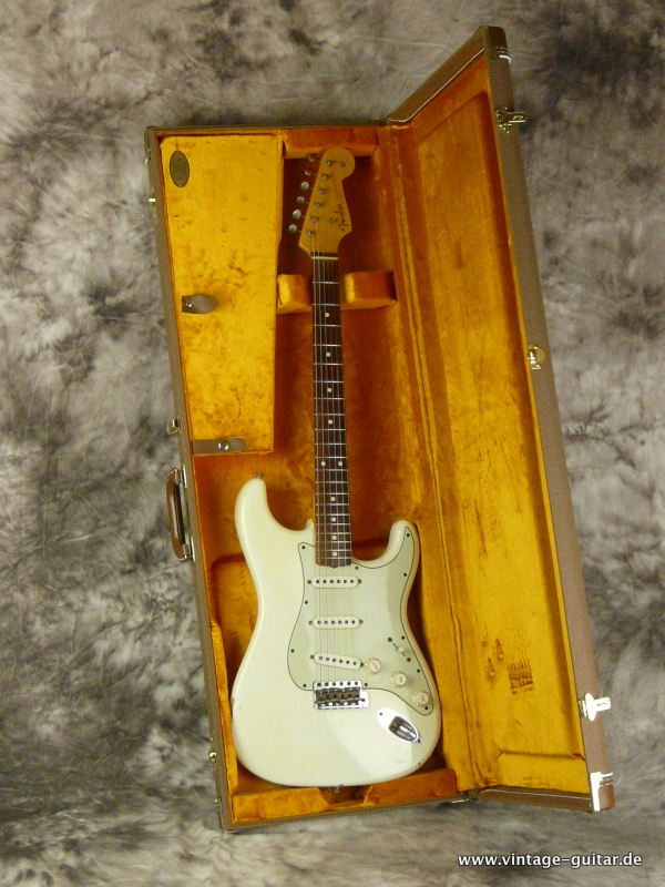 Fender-Stratocaster-1960-Cistom-Shop-Relic-olympic-white-012.JPG