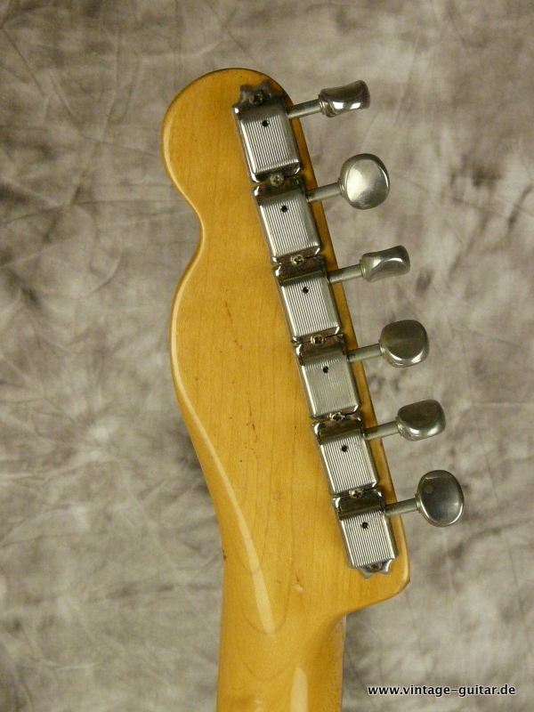 Fender-Bullet-Deluxe-1983-008.JPG