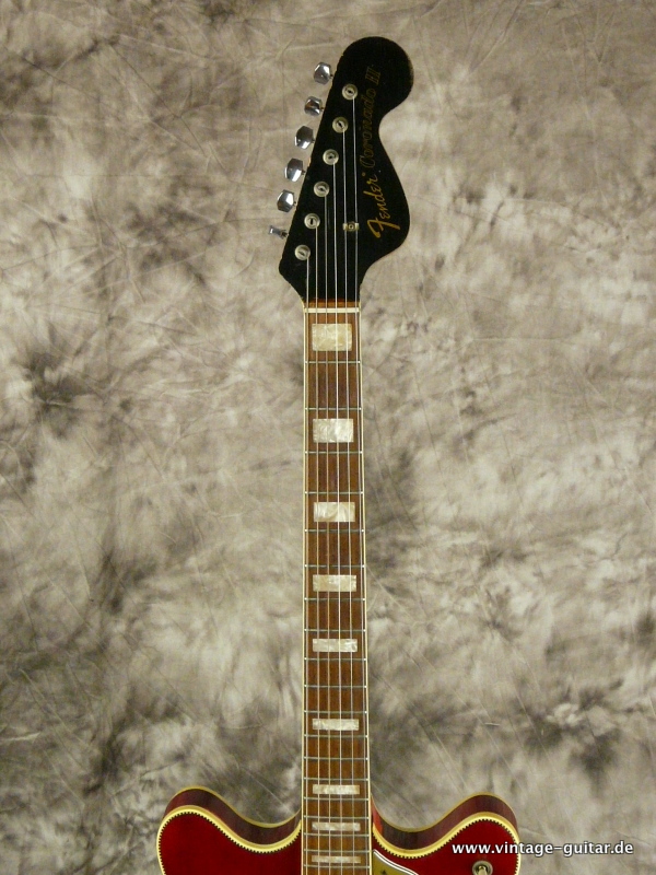 Fender-Coronado-1966-cherry-005.JPG