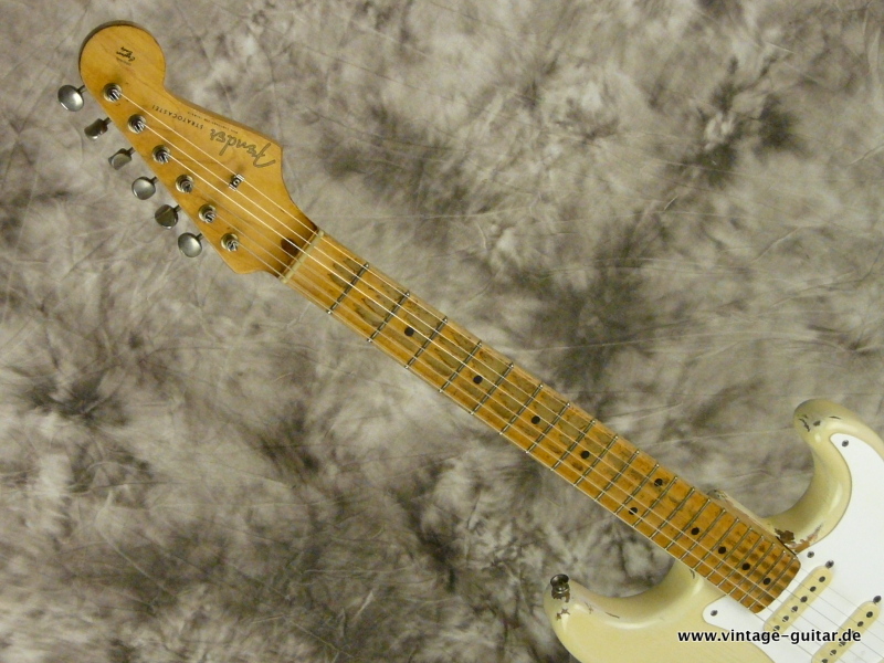 Fender_Stratocaster_1957-blonde-009.JPG