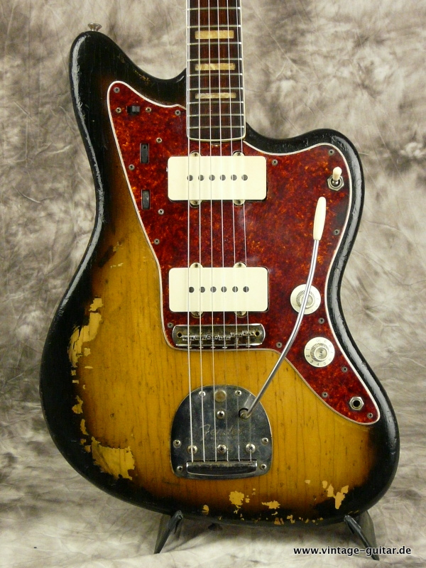 Fender-Jazzmaster-1968-sunburst-002.JPG