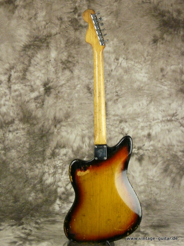 Fender-Jazzmaster-1968-sunburst-003.JPG