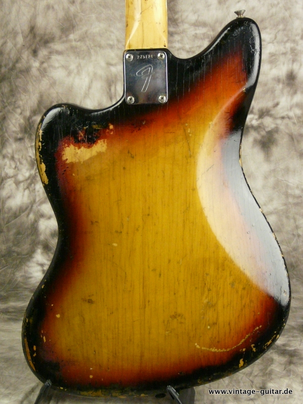 Fender-Jazzmaster-1968-sunburst-004.JPG