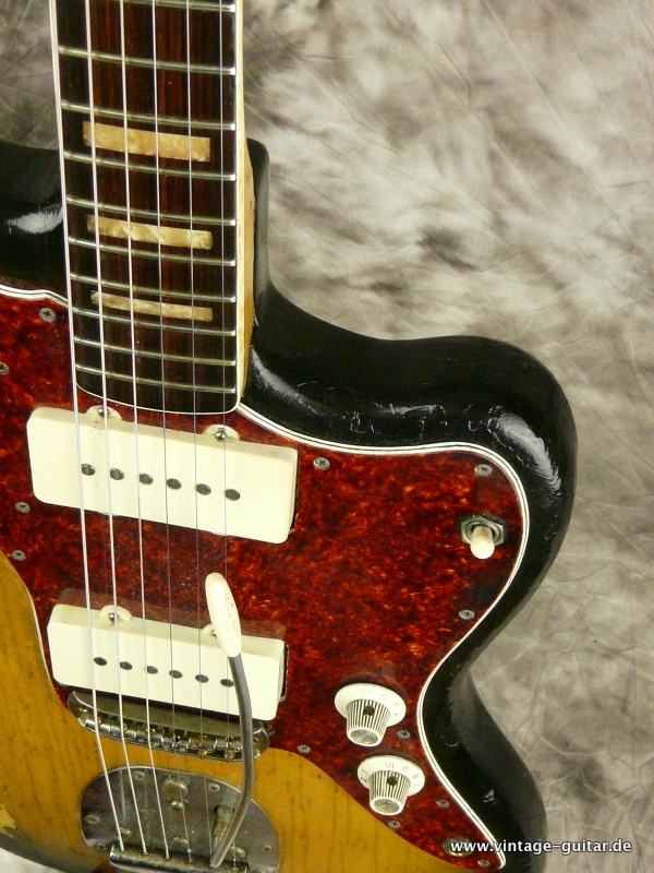 Fender-Jazzmaster-1968-sunburst-009.JPG