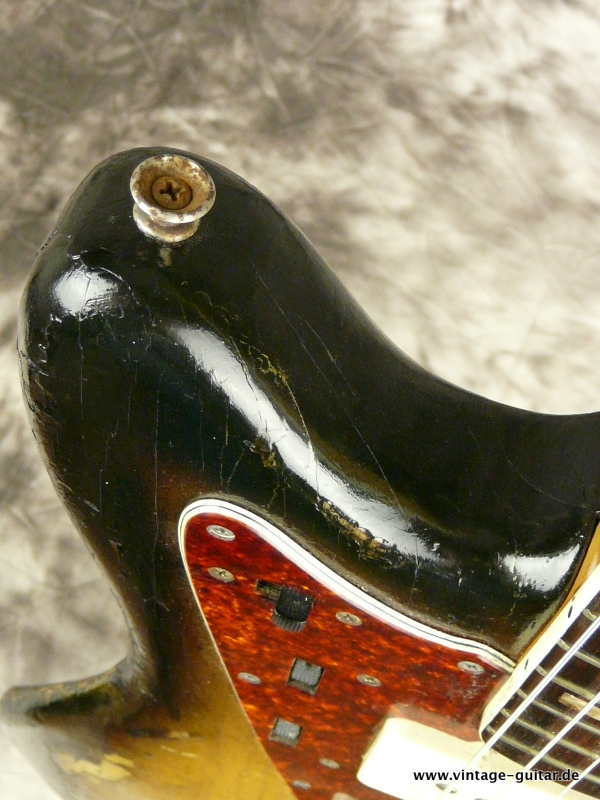 Fender-Jazzmaster-1968-sunburst-010.JPG