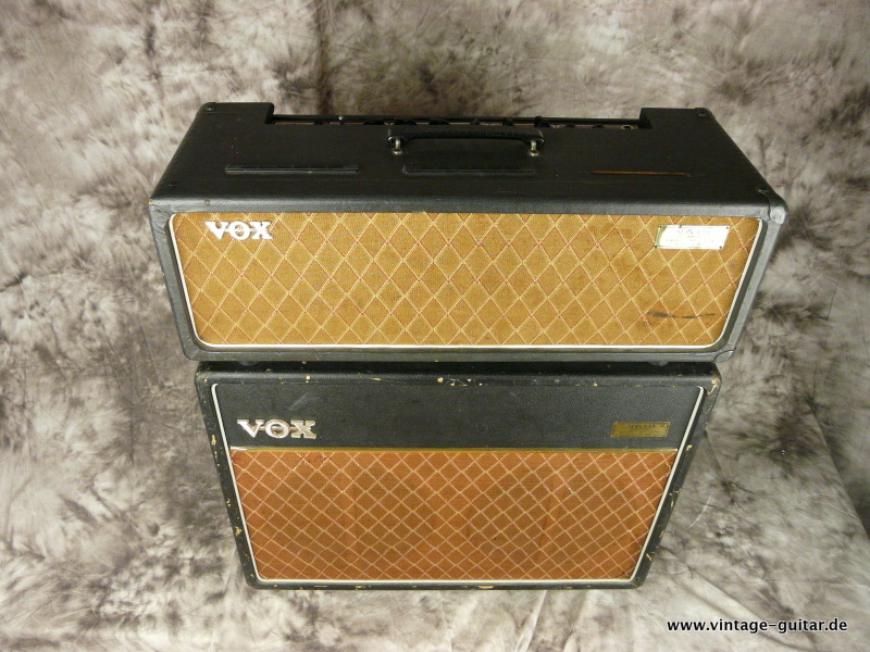 Vox-AC-30-top-cabinet-1964-copper-panel-002.JPG