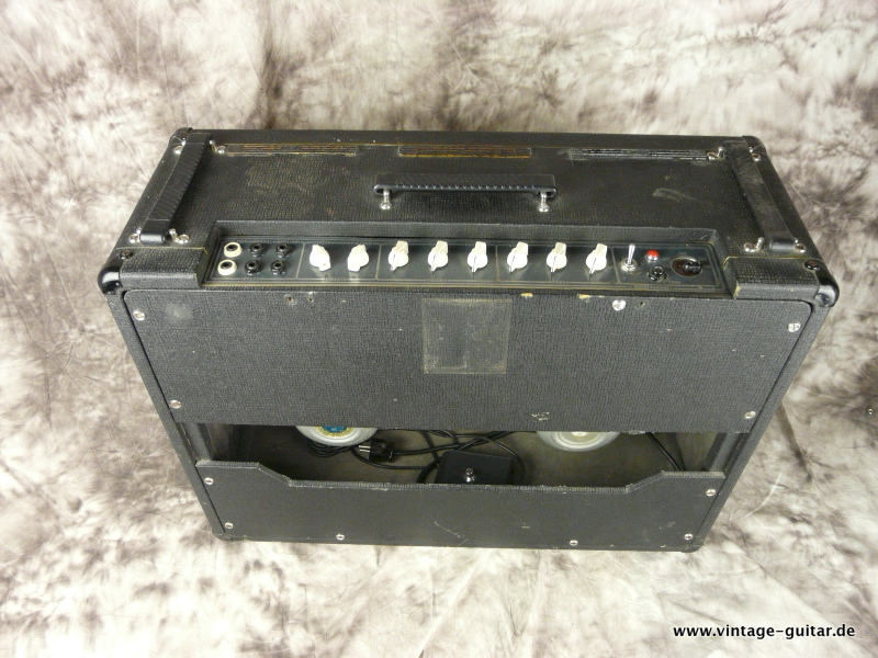Vox-AC-30-1965-silver_bulldogs-004.JPG