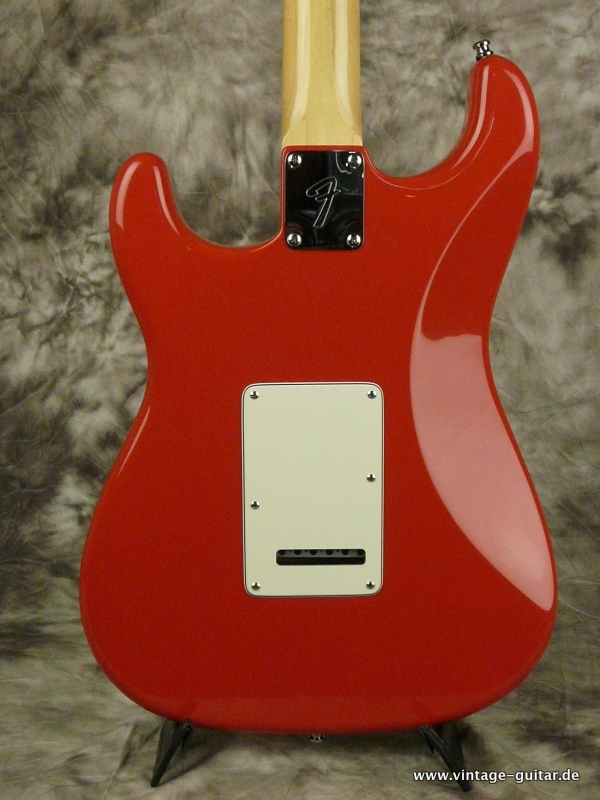 Fender-Custom-Shop-Stratocaster-David-Gilmour-003.JPG