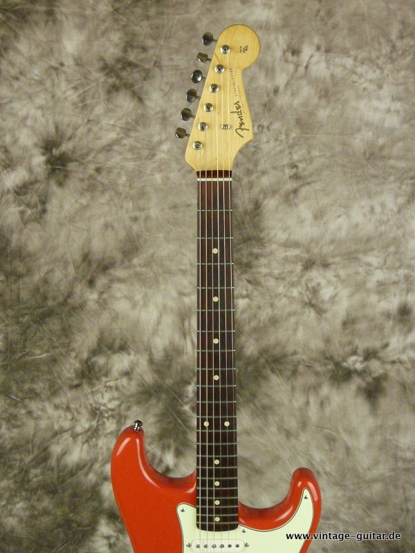 Fender-Custom-Shop-Stratocaster-David-Gilmour-006.JPG
