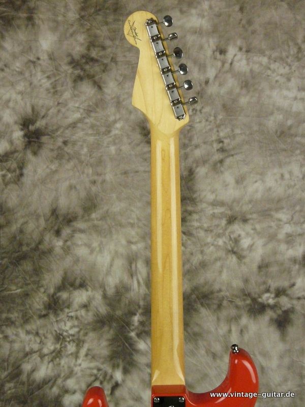 Fender-Custom-Shop-Stratocaster-David-Gilmour-007.JPG