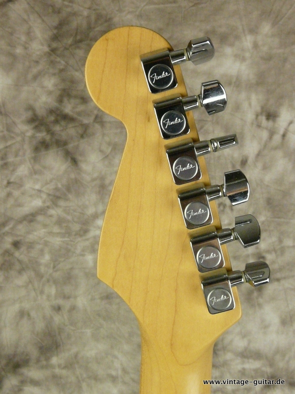 Fender-Stratocaster-40th-Anniversary-1994-008.JPG