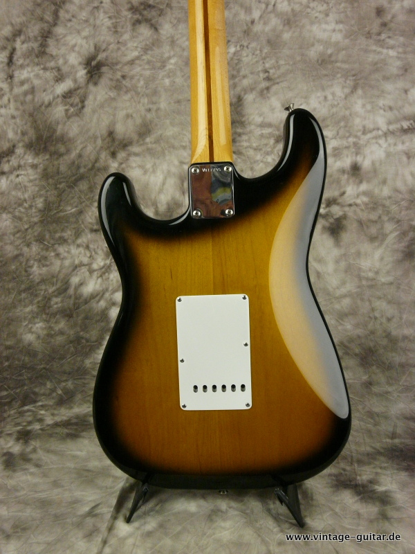 Fender-Stratocaster-1957-Reissue-1986-003.JPG