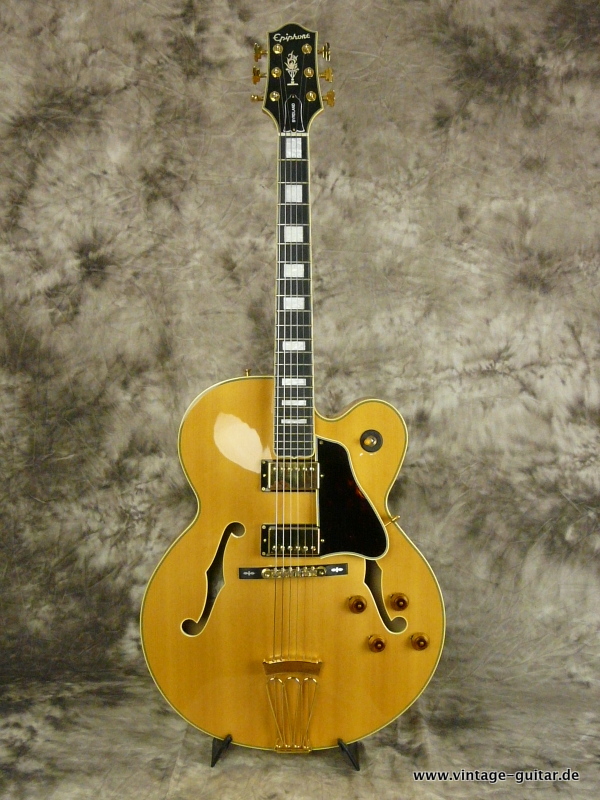 Epiphone_Byrdland-Elitist-2004-blonde-001.JPG