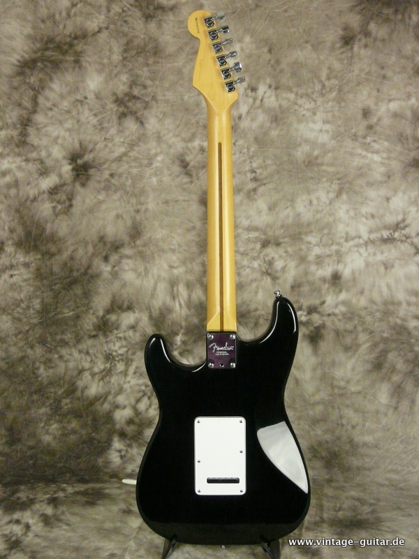 Fender-Stratocaster-1999_black-004.JPG