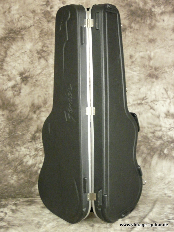 Fender-Stratocaster-1999_black-010.JPG