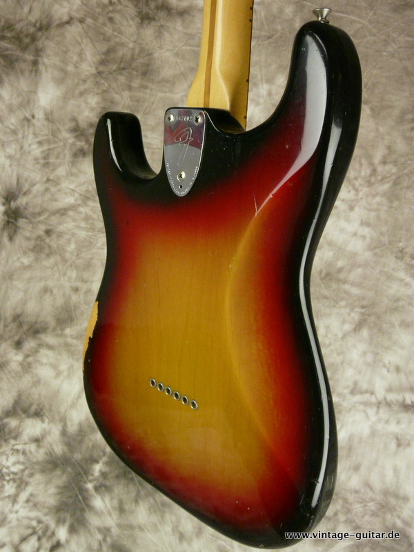 Fender-Stratocaster-1974-sunburst-hardtail-008.JPG