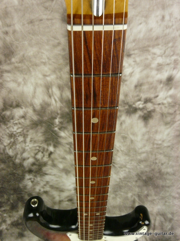 Fender-Stratocaster-1974-sunburst-hardtail-011.JPG