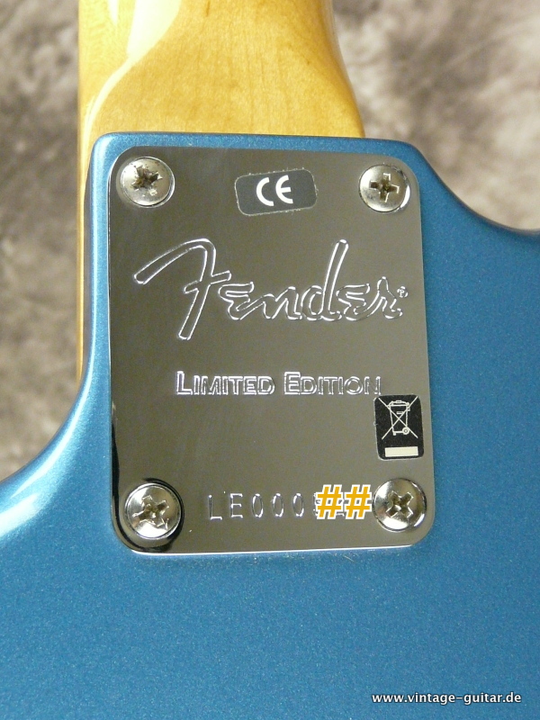 Fender-Jaguar_2008-thin-skin-limited-lake-placid-blue-012.JPG