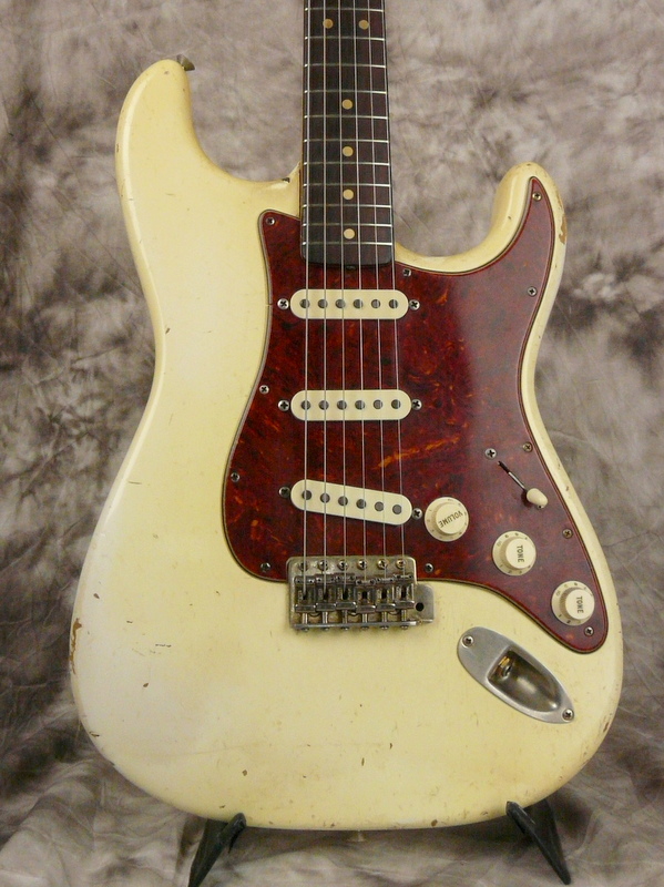 Fender-Stratocaster_1964_Olympic-white-002.JPG