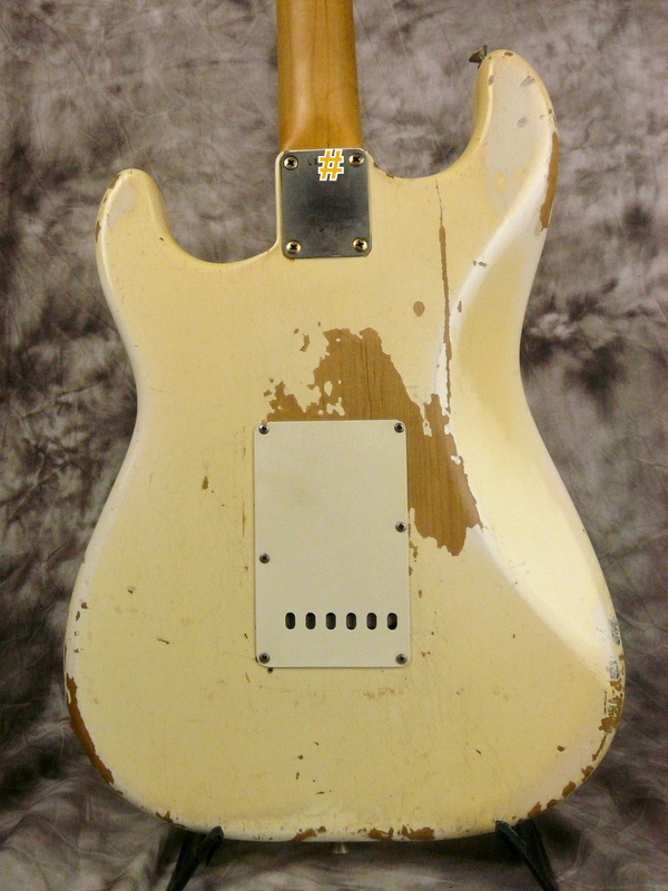 Fender-Stratocaster_1964_Olympic-white-004.JPG