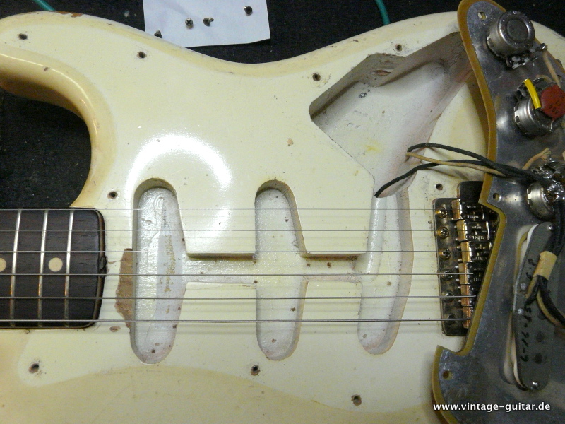 XXX-Fender-Stratocaster-1964-olympic-white-010.JPG