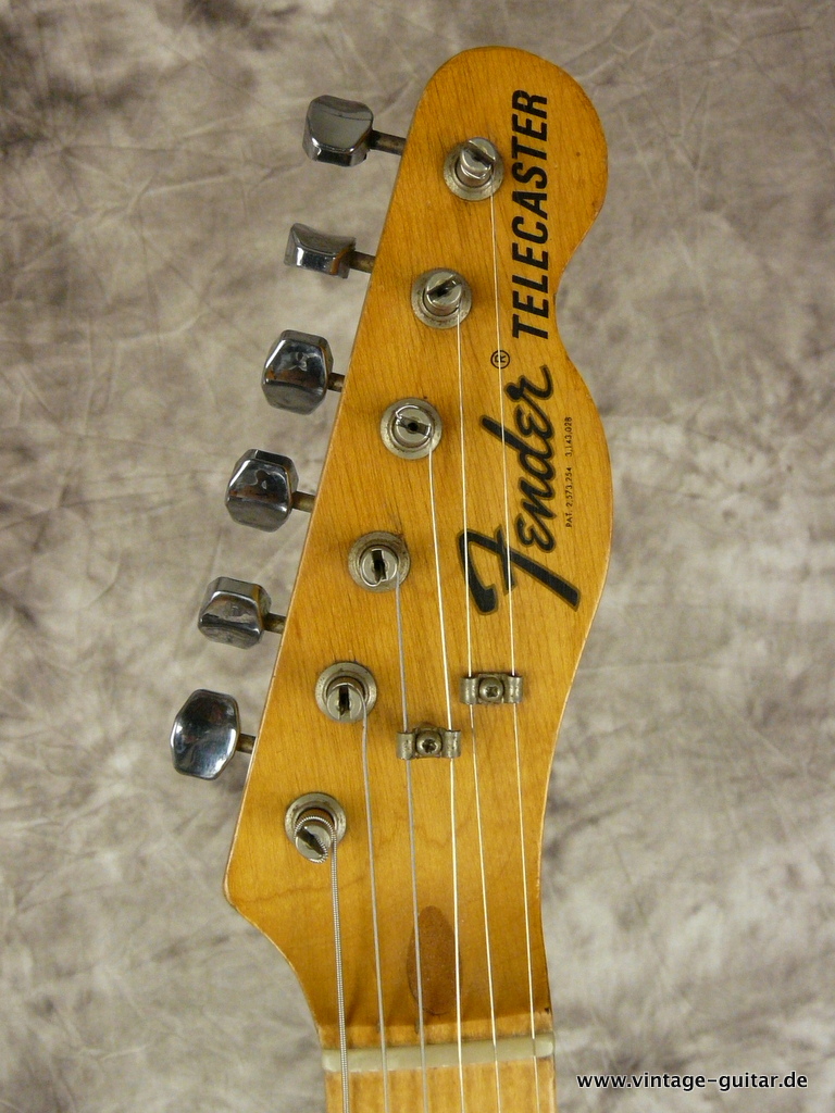 Fender-Telecaster-1972-black-009.JPG