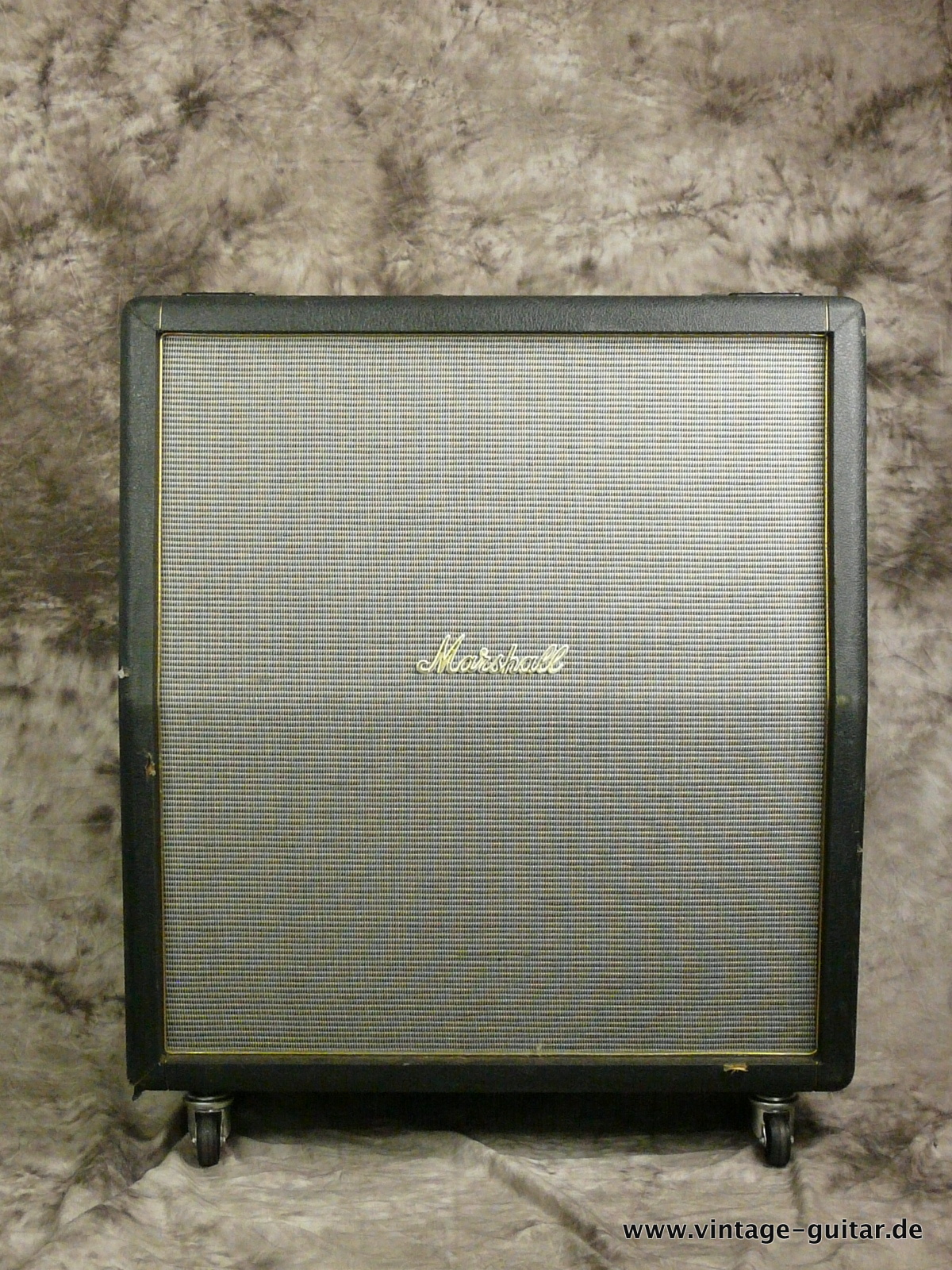 Marshall-1960A-TV-Cabinet-001.JPG