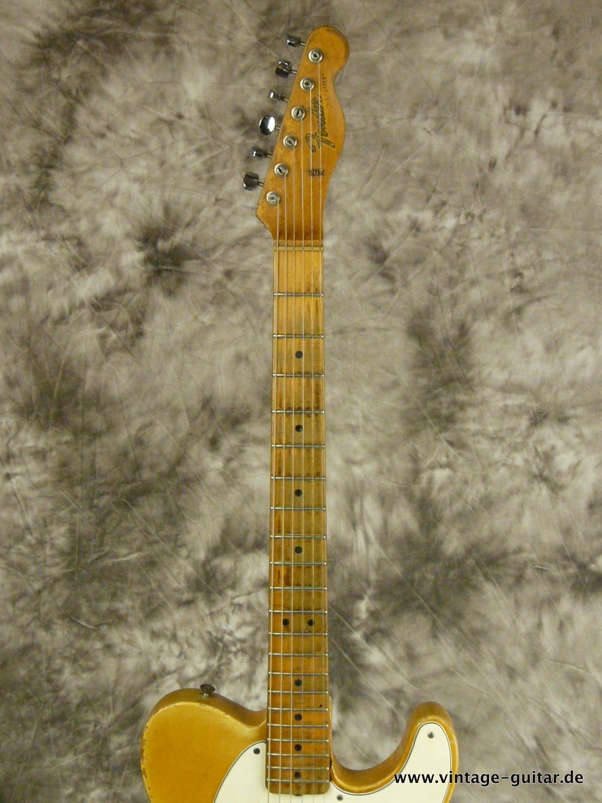 Fender-Telecaster-blonde-1967-Bigsby-007.JPG