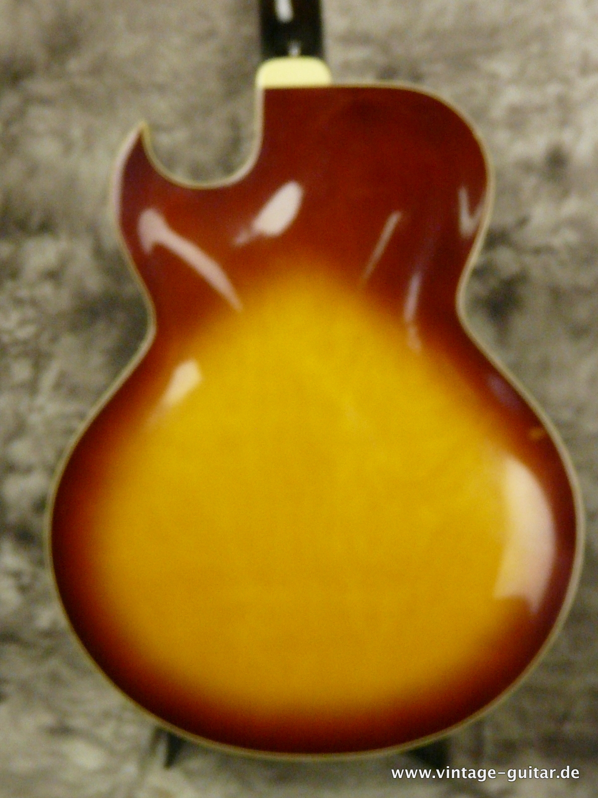 Ibanez-FA-100-1977_ES-175-sunburst-005.JPG